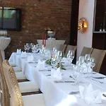 Restaurant Doppeladler 호텔 레스