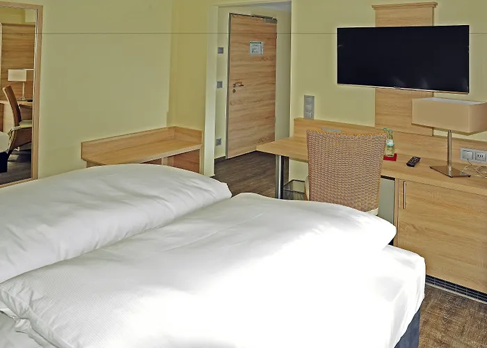 Restaurant Doppeladler 酒店 里斯