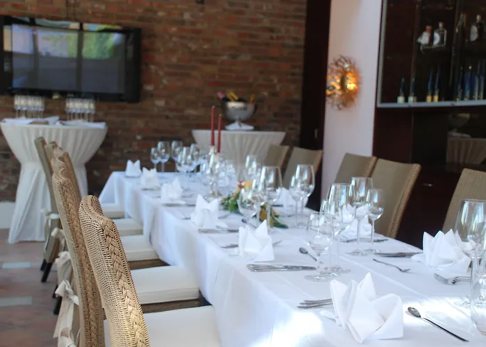 Restaurant Doppeladler Hotel Rees