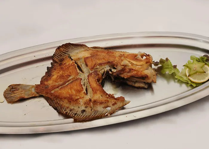 酒店 Restaurant Doppeladler 里斯