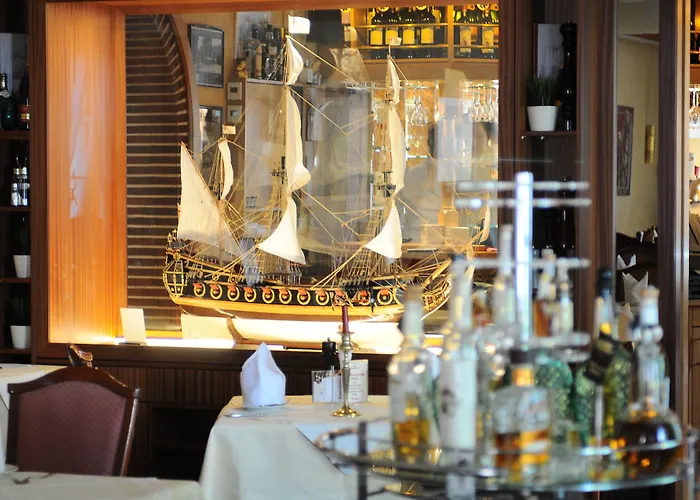 酒店 Restaurant Doppeladler 里斯