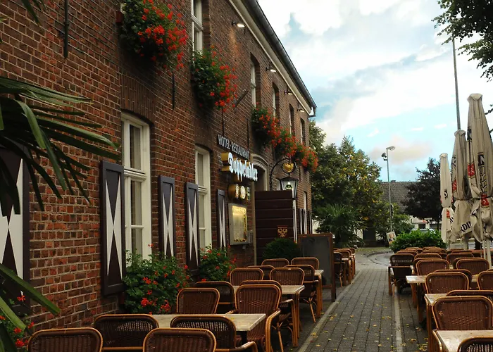 酒店 Restaurant Doppeladler 里斯